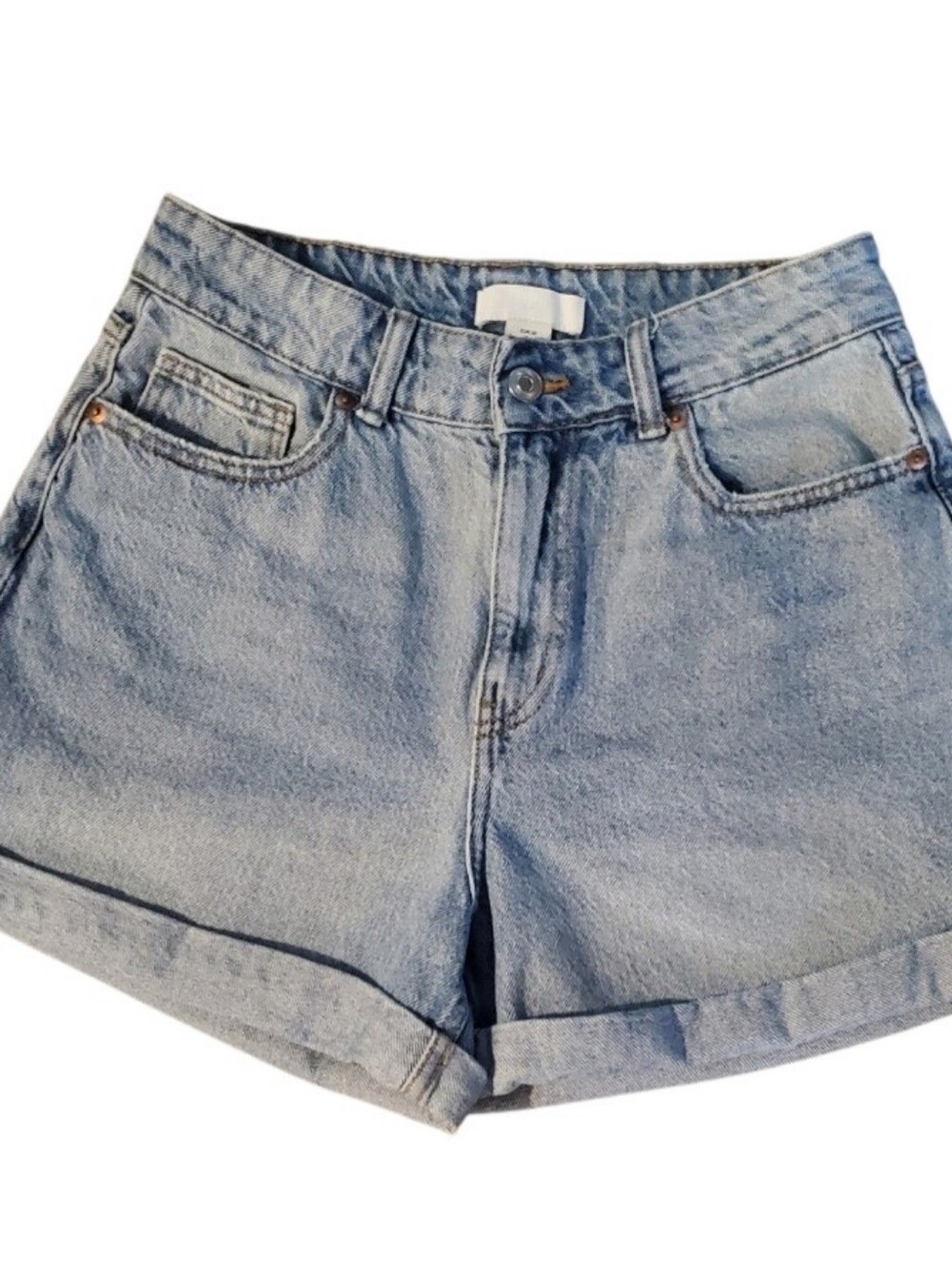 H&M Light Blue Denim Roll Cuff Jean Shorts Women Size 6 Pockets Coastal Summer
